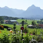 Panoramahof Apartman Hopferau